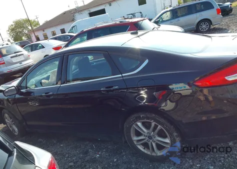 2018 Ford Fusion Se z USA, uszkodzony, nr VIN 3FA6P0H77JR286248